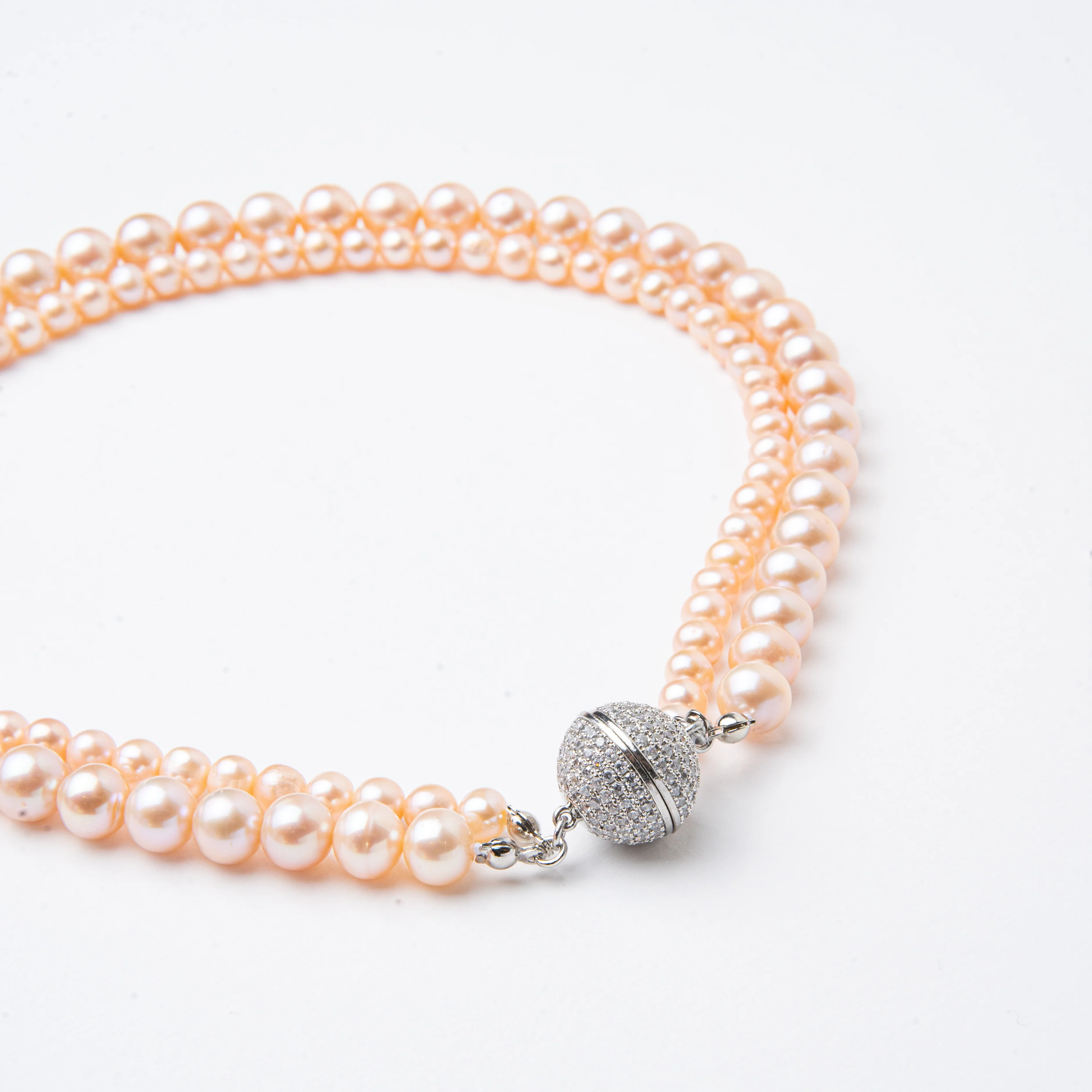Bronzallure Cultured Fresh Water Pearl Peach Necklace - Image 2