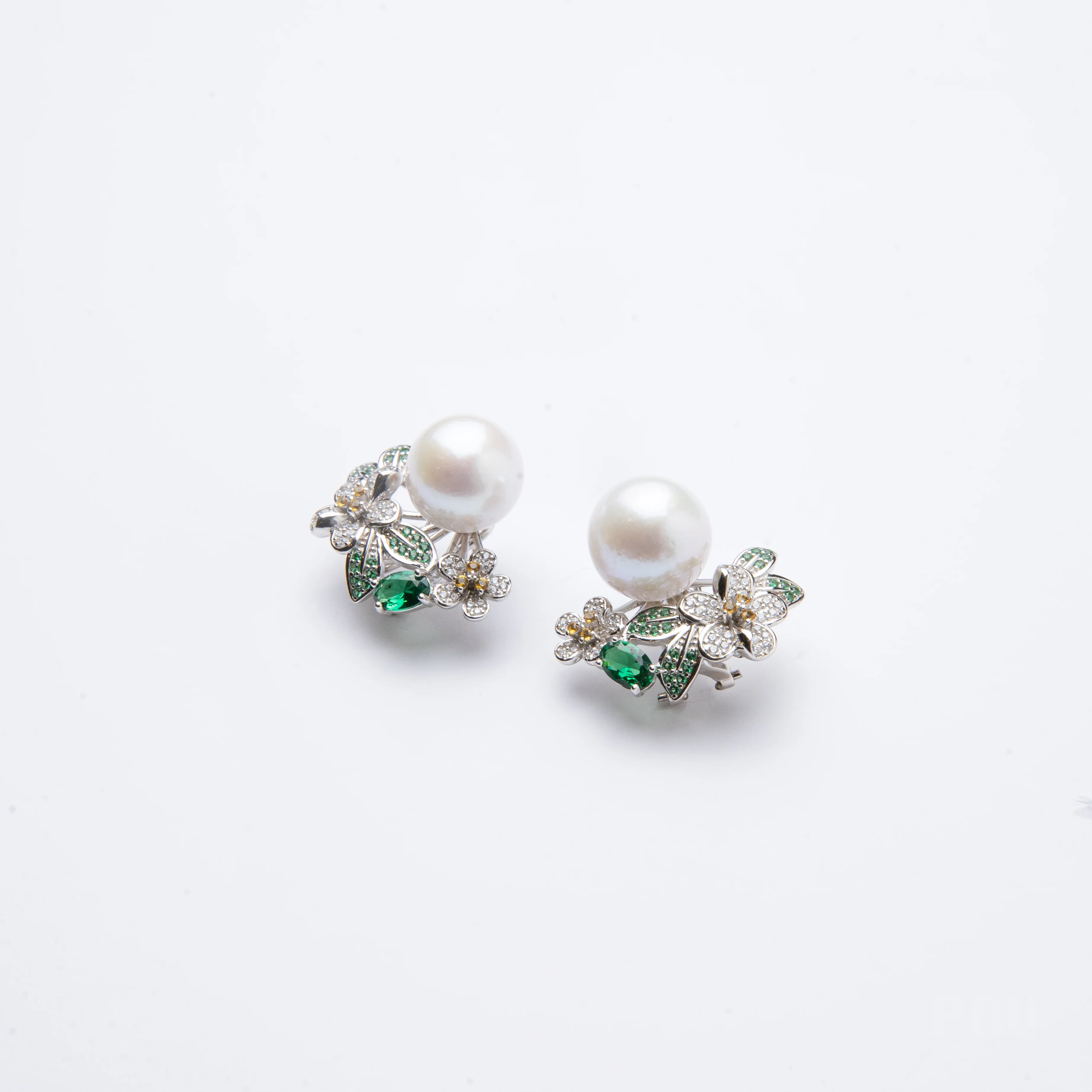 Bronzallure Set of 3 Fresh Water Cultured Pearl White - Image 4