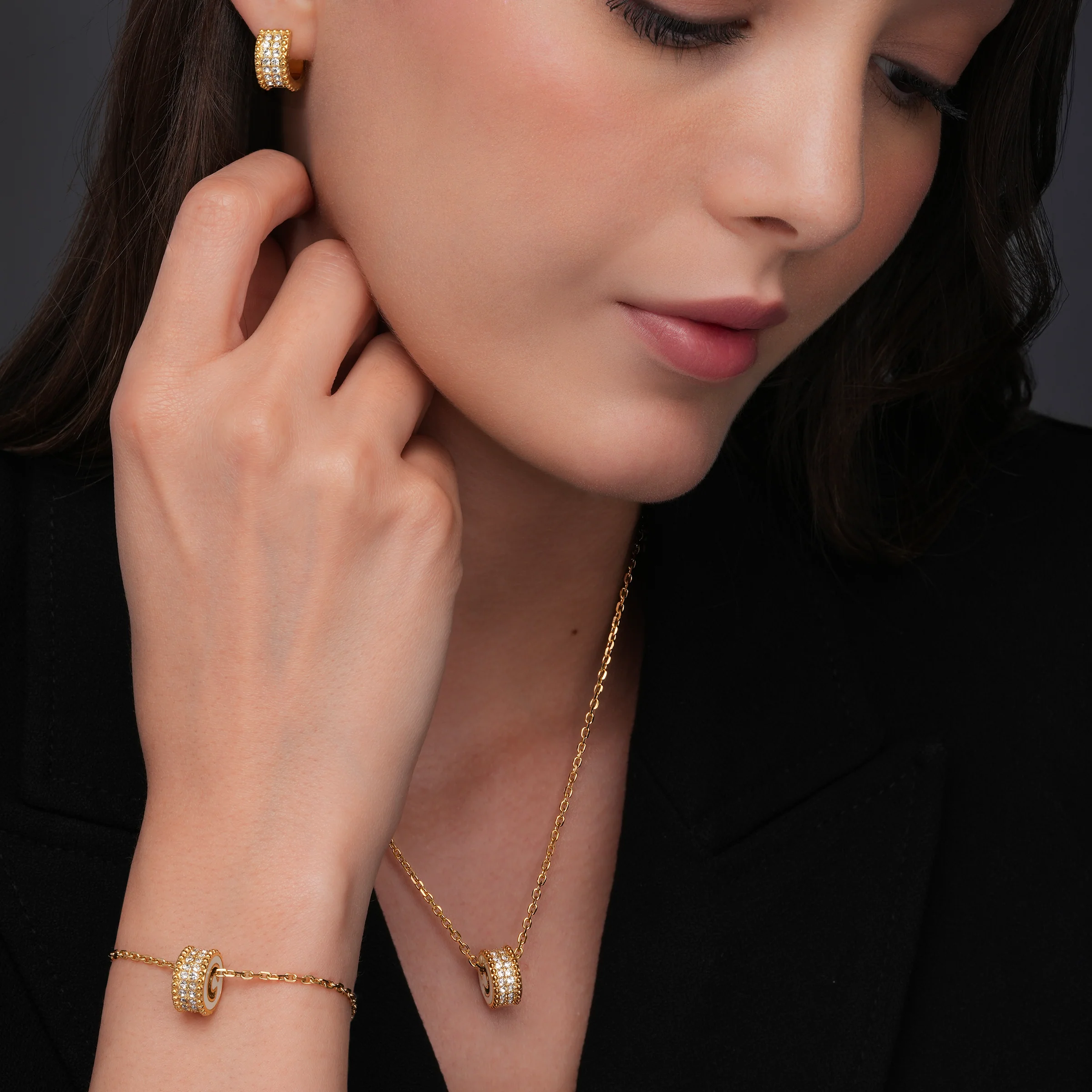 Cerruti Isadora Round Cutout Logo Motif Earring - Image 4