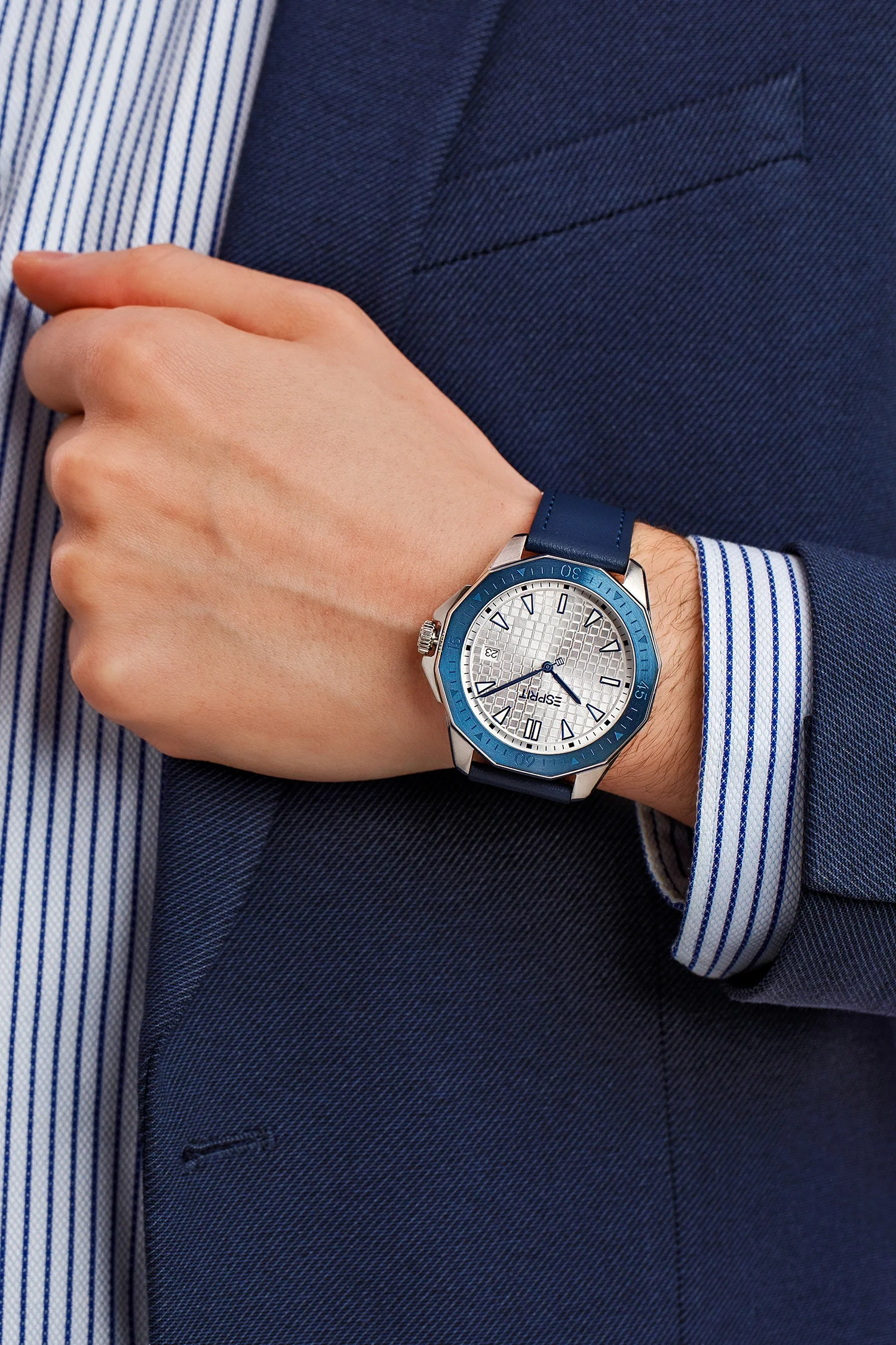 Esprit Onyx Gents Silver Dial & Case Blue Bezel Blue Leather Strap Watch - Image 2