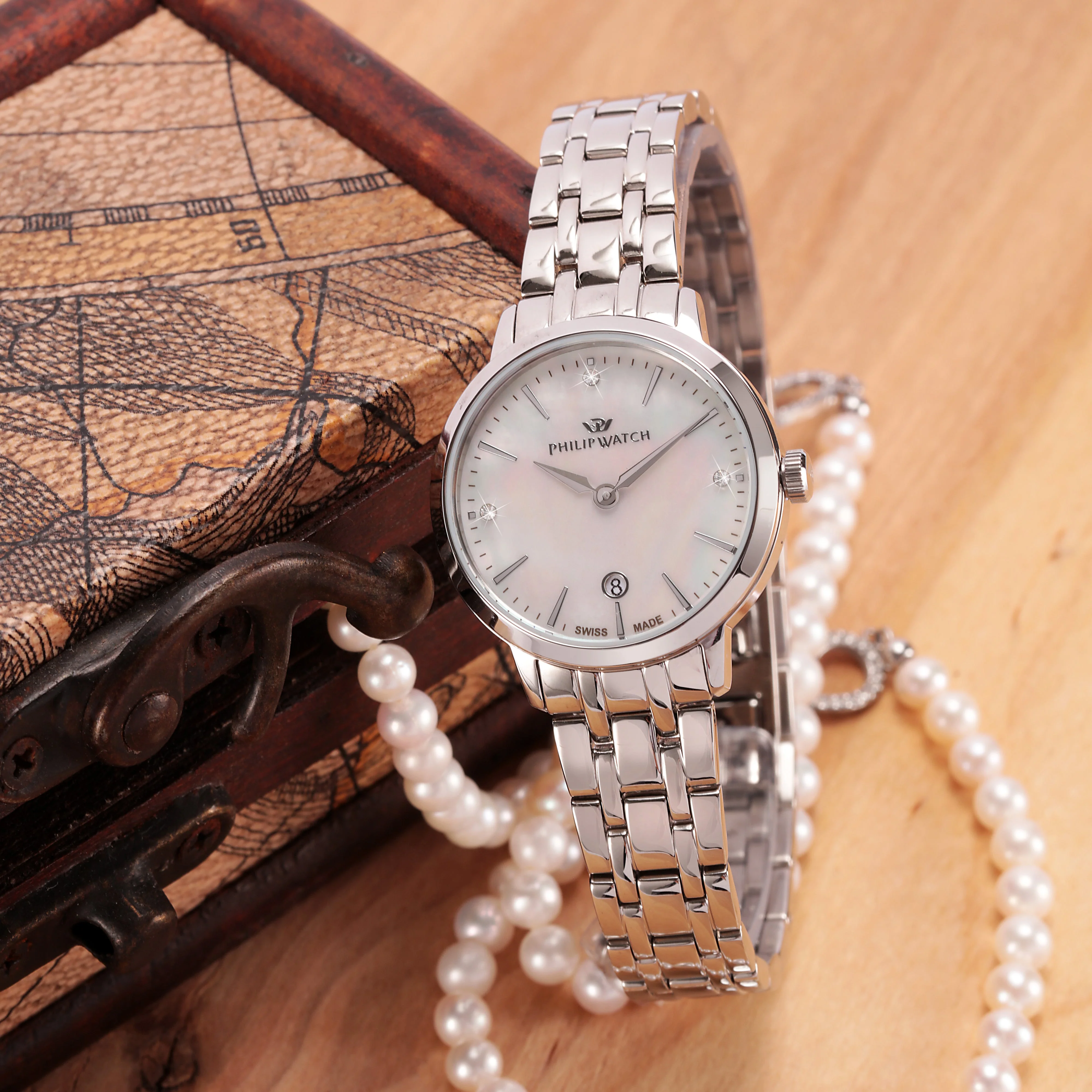 Philip Watch Audrey For Women, MOP Dial with Diamonds - Image 6