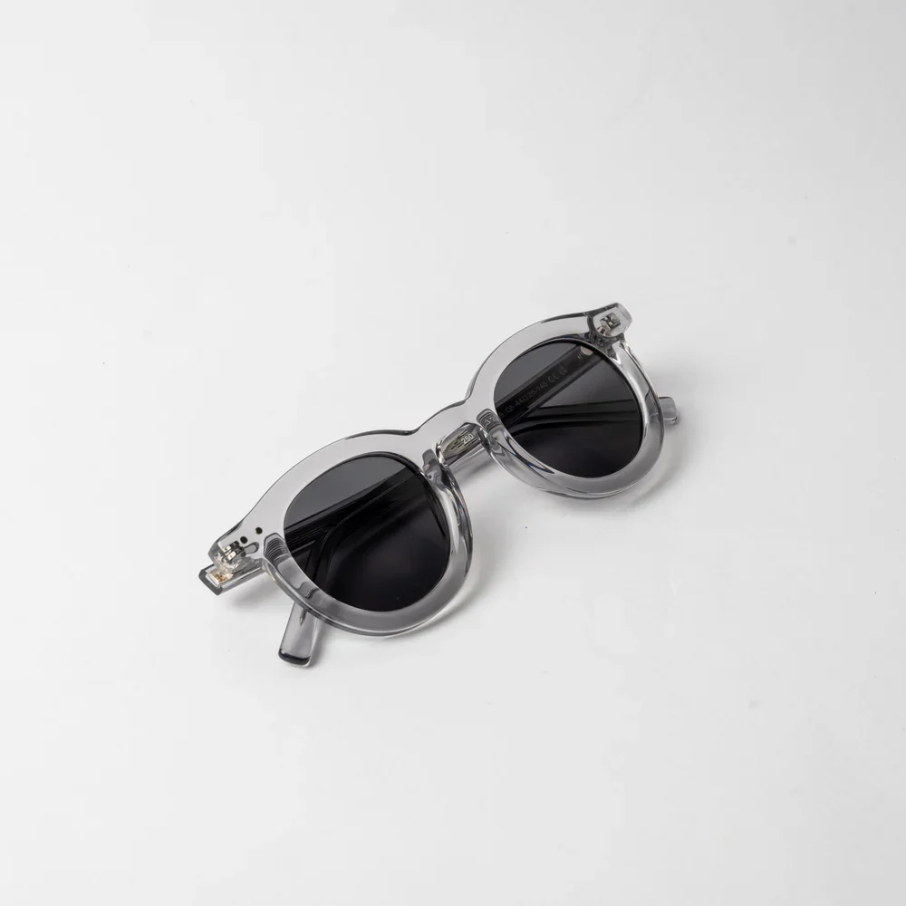 VAYO Nova Crystal Grey Edition Sunglass Black - Image 3