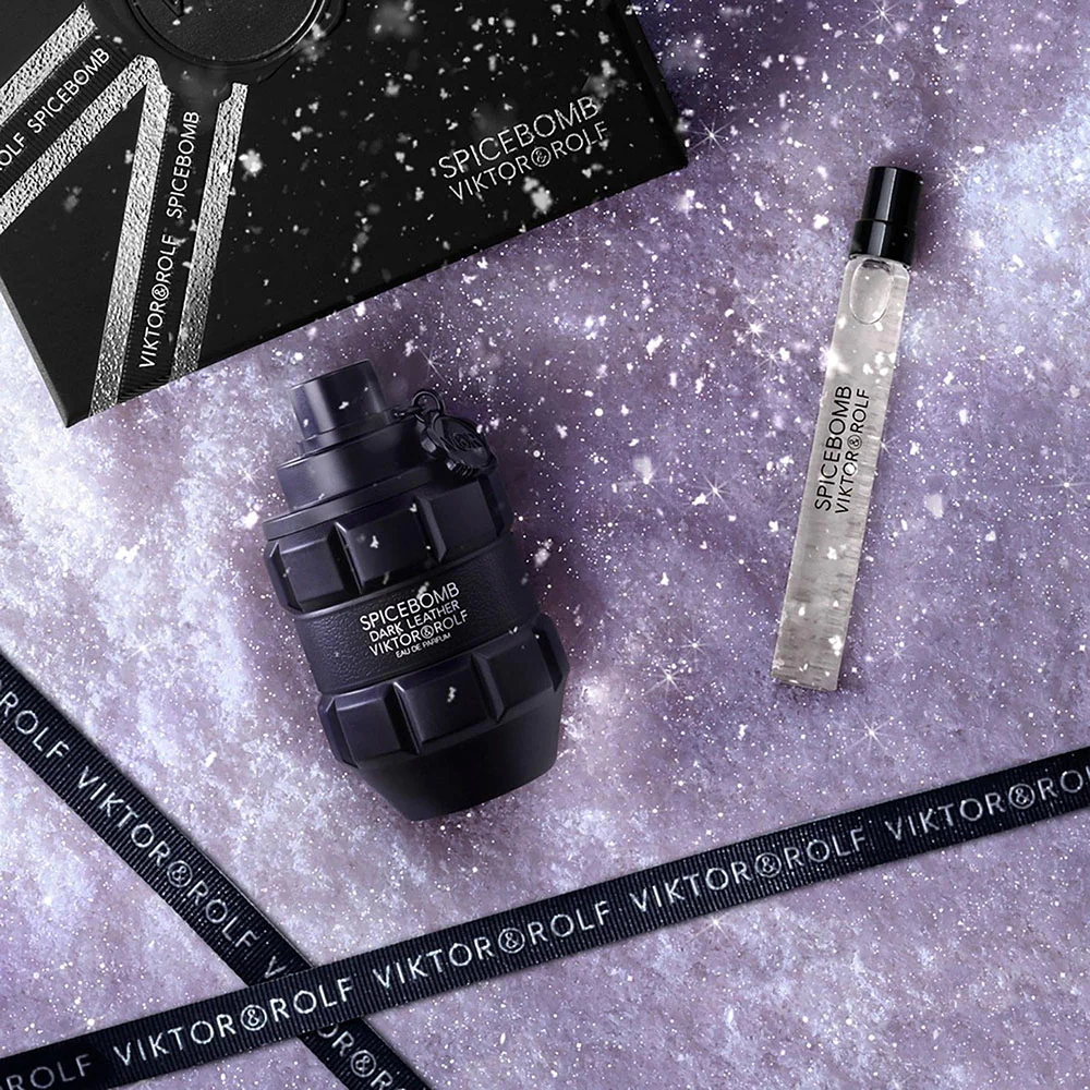 Viktor & Rolf Spicebomb Dark Leather Eau de Parfum Spray 90ml Set 90ml+10ml - Image 3
